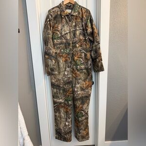 Magellan Outdoors Boys Realtree Camo Coveralls size XL